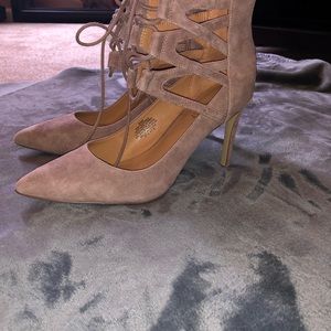 Sexy nude strappy pump